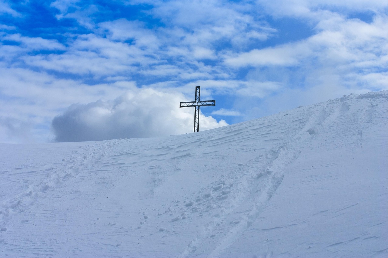 腾讯云实名账号：eft购买平台