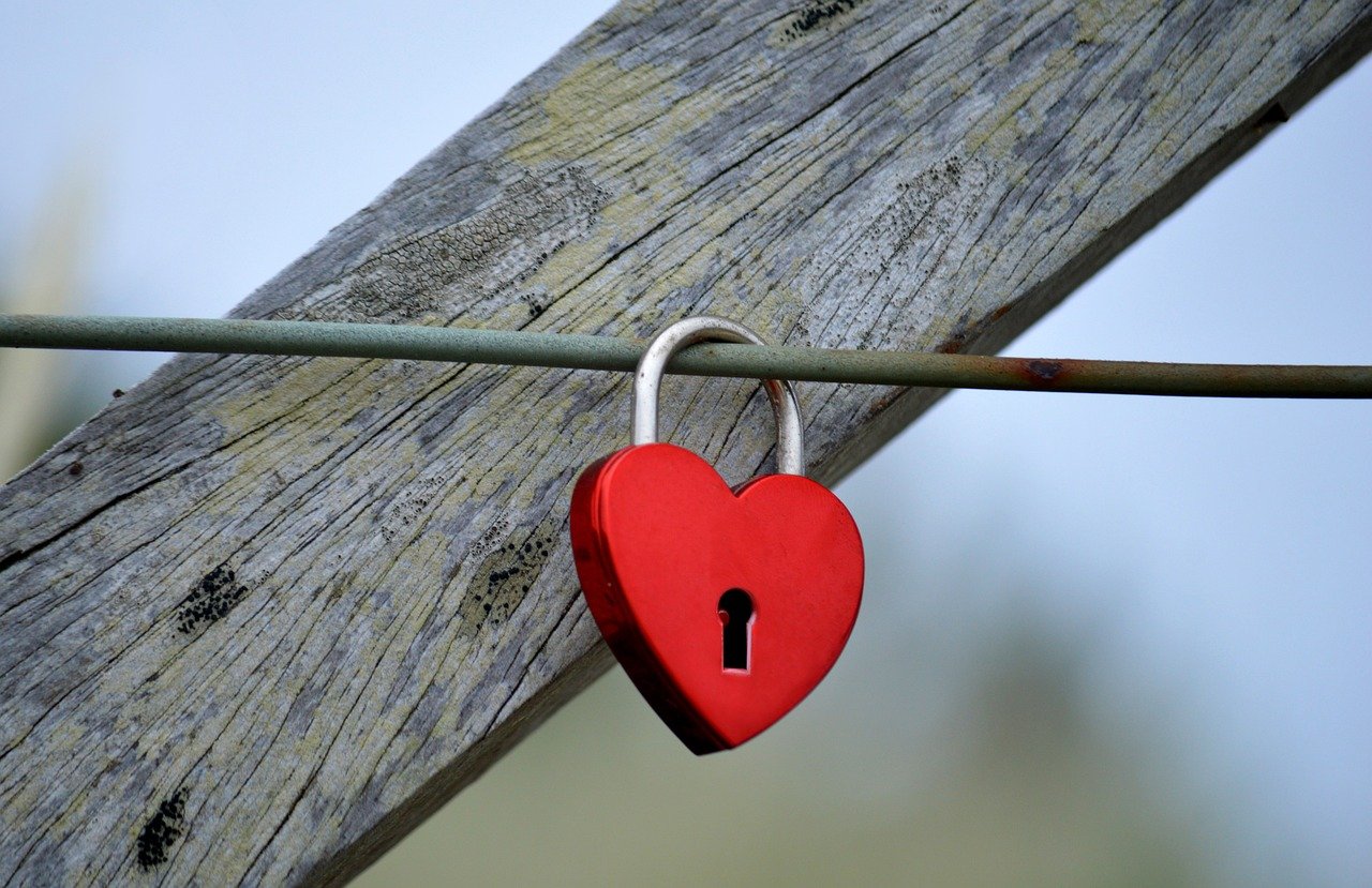 民生通讯实名账号:西安西郊工商注册代理服务