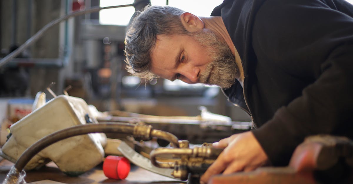 腾讯云账号代实名实名账号:流量卡 VS WiFi:哪个更适合你?